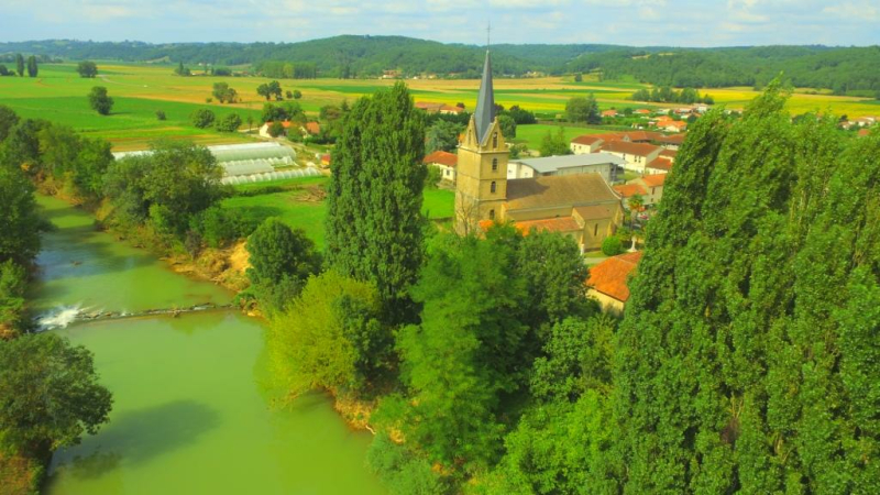Comité départemental de l' eau