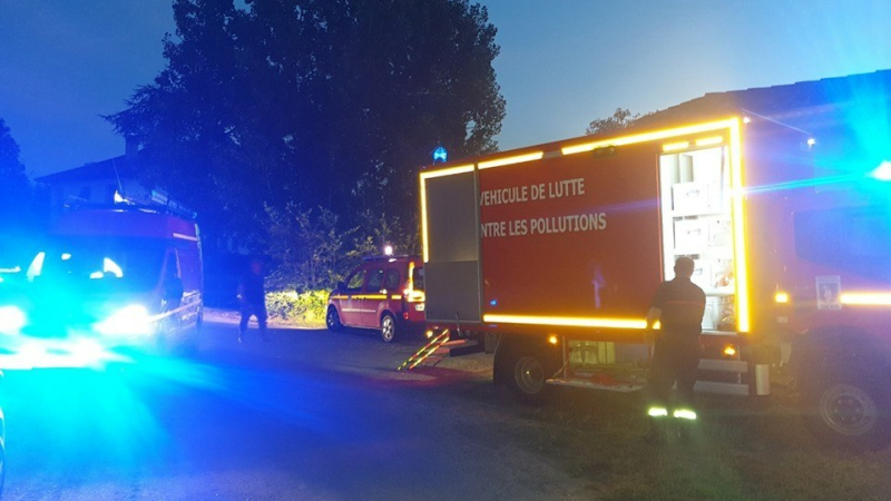 Faits Divers ; Intervention pour une dépollution par les sapeurs-pompiers