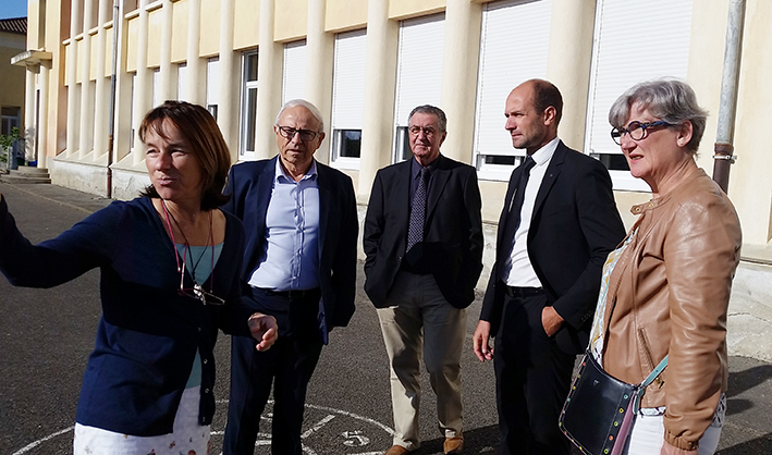 Visite de l'école primaire