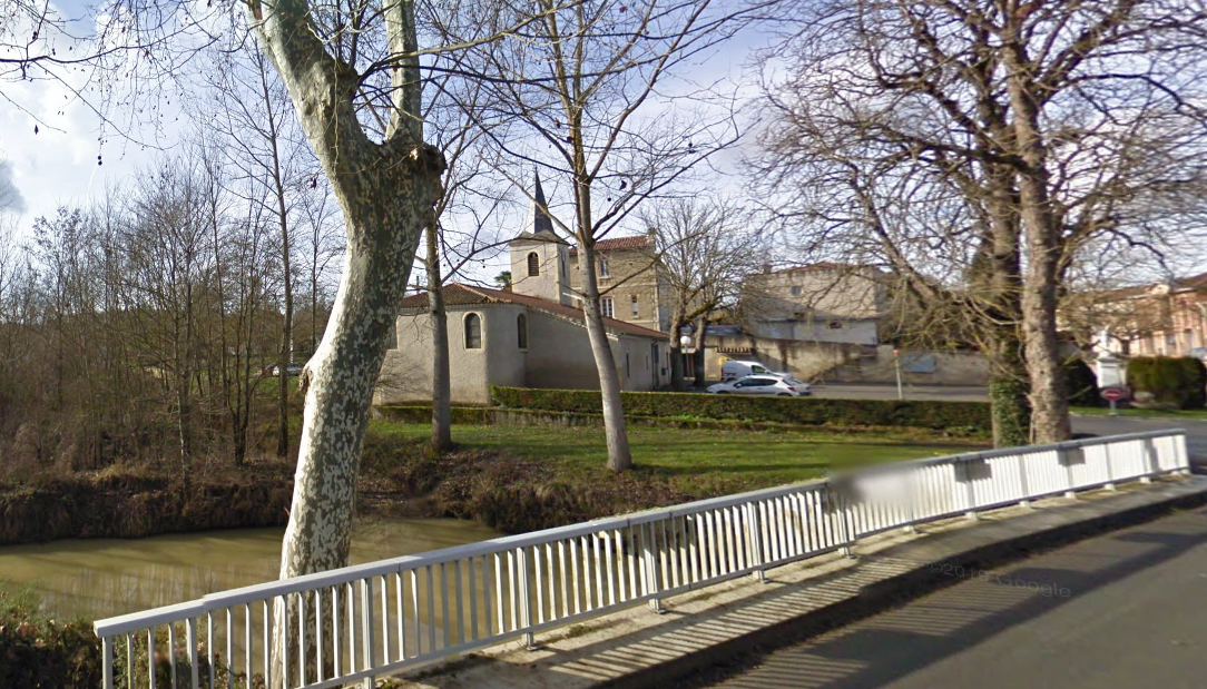 Auterrive - Street View