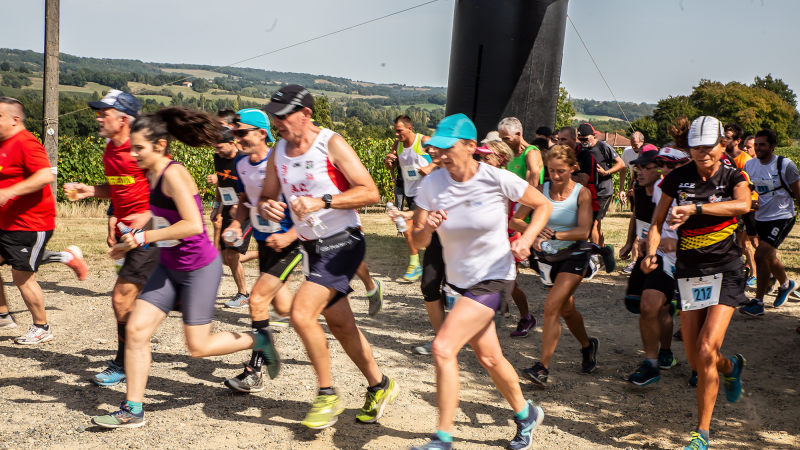 Vignoble en course: 720 participants d’Aignan et Bouzon-Gellenave à Sabazan 