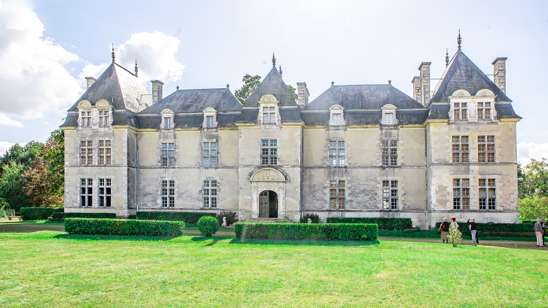Ravignan, un superbe château à Perquie, aux portes du Gers 
