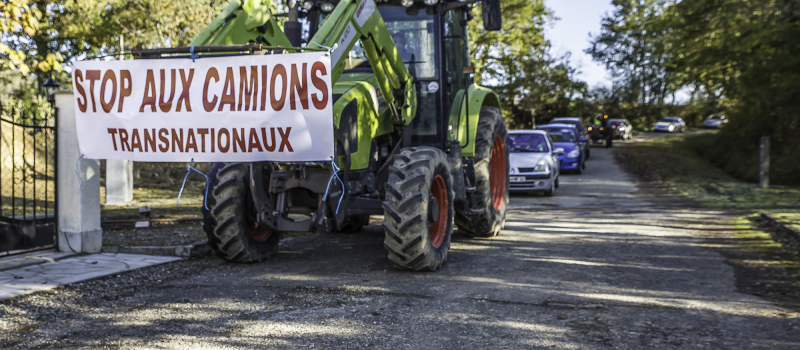 Les anti-poids lourds de la région de Nogaro à Philippe Martin  