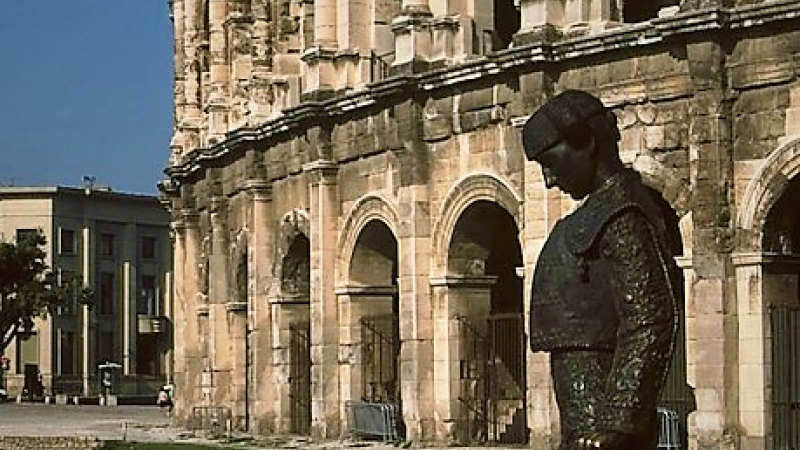 L’homme et le taureau