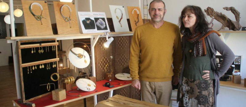Le duo d’artistes d’Art et Trouvailles