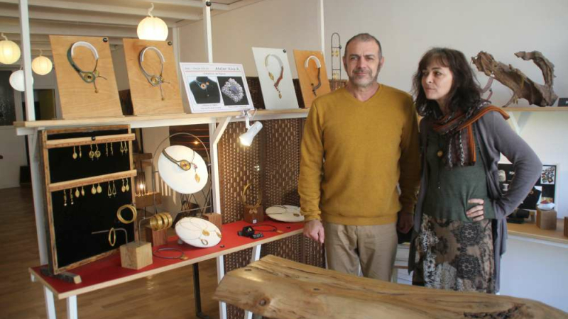 Le duo d’artistes d’Art et Trouvailles