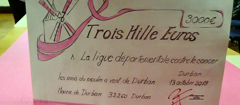 Un beau chèque pour la Ligue après Octobre Rose