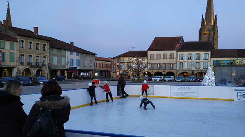 Marché de Noël samedi et dimanche mais, dès ce soir, la patinoire entre en service