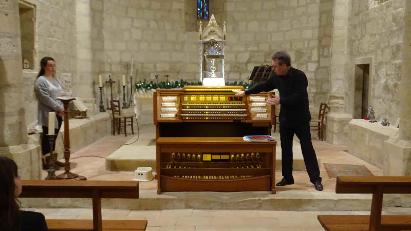 Un Noël tout en surprise à Saint-Jean-du-Bouzet 