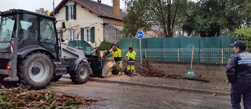Des dégâts matériels sur la sous-préfecture