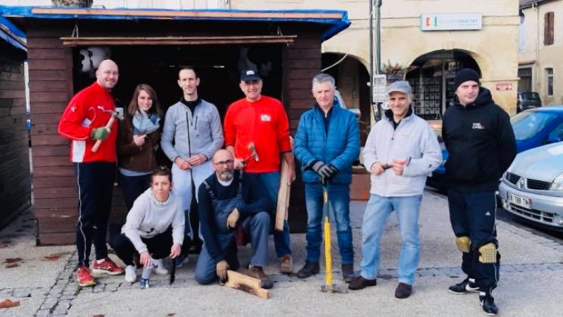 Les lutins affutent les patins