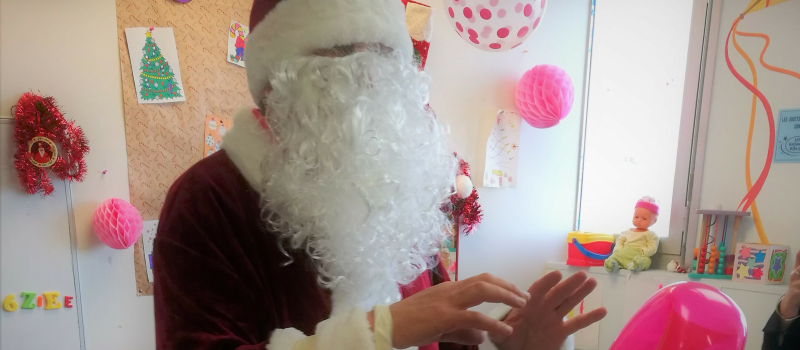 Goûter de Noël au service pédiatrie du Centre Hospitalier d’Auch en Gascogne