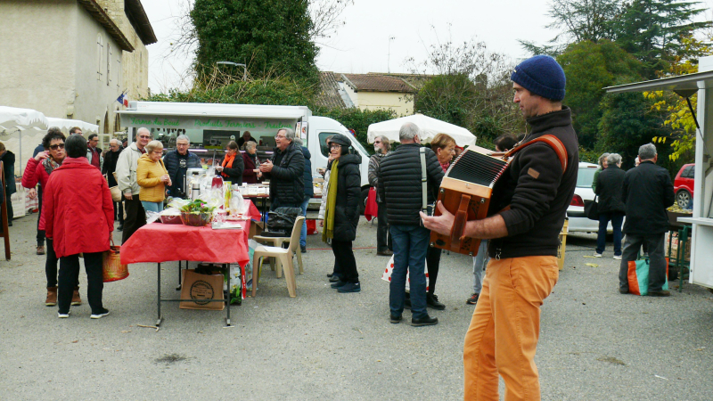 Retour en images sur le marché de Noël et sur l'école de musique