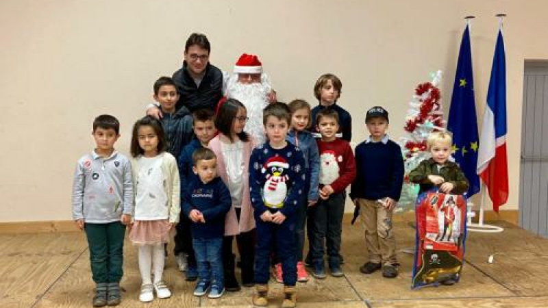 Le Père Noël fait des heureux à Roquebrune !