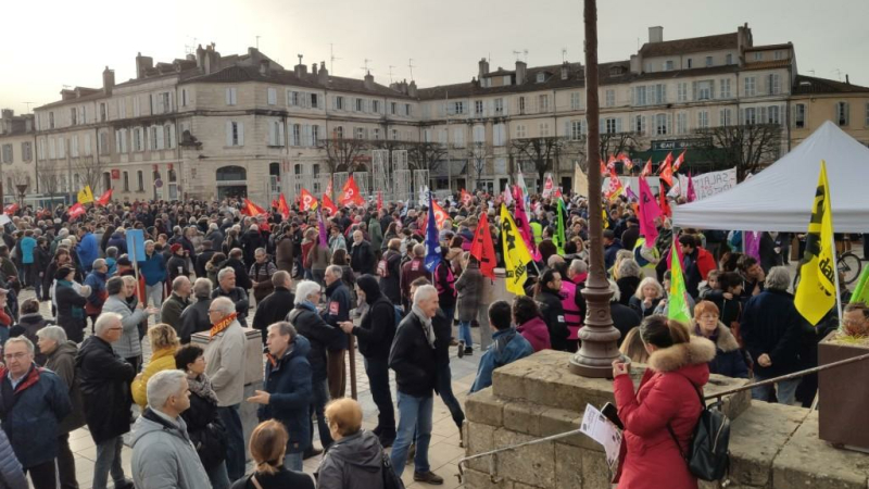 Grèves et manifestations