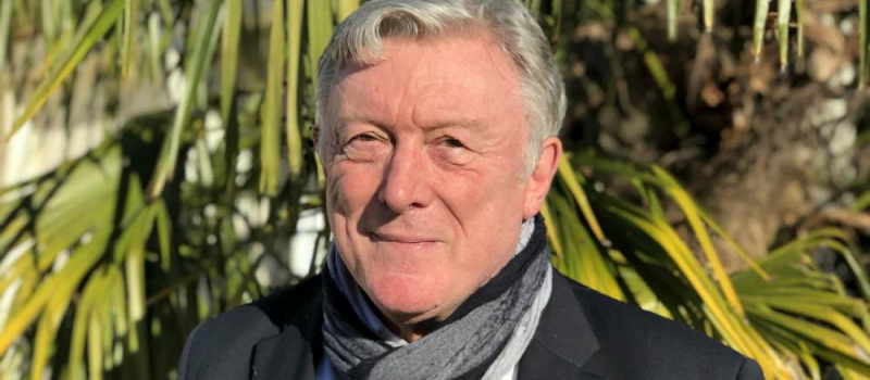 Le maire se déclare candidat