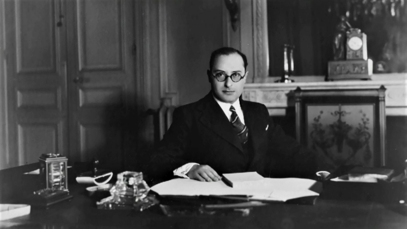 Jean Zay : le grand ministre du front populaire.