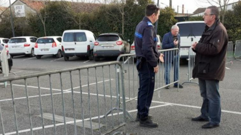 Stationnement le jour du marché : trop d'abus