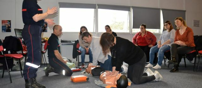 Formation de secourisme:10 femmes gagnantes du jeu concours lancé par le SDIS