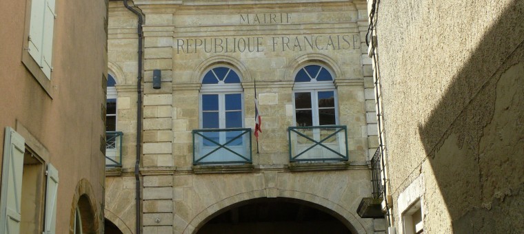 Mairie de Jégun.JPG