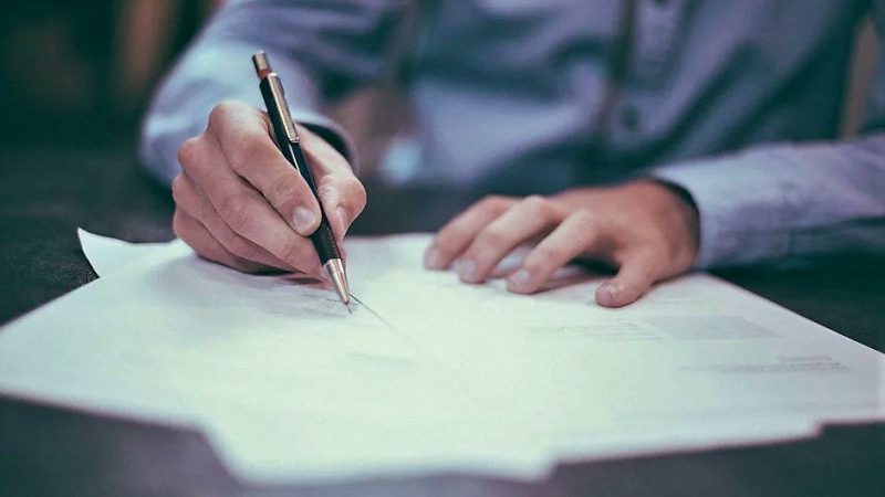 L’attestation de déplacement dérogatoire modifiée