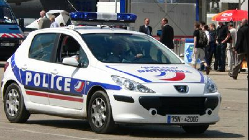En pleine rue, un individu attaque violemment son ex-compagne