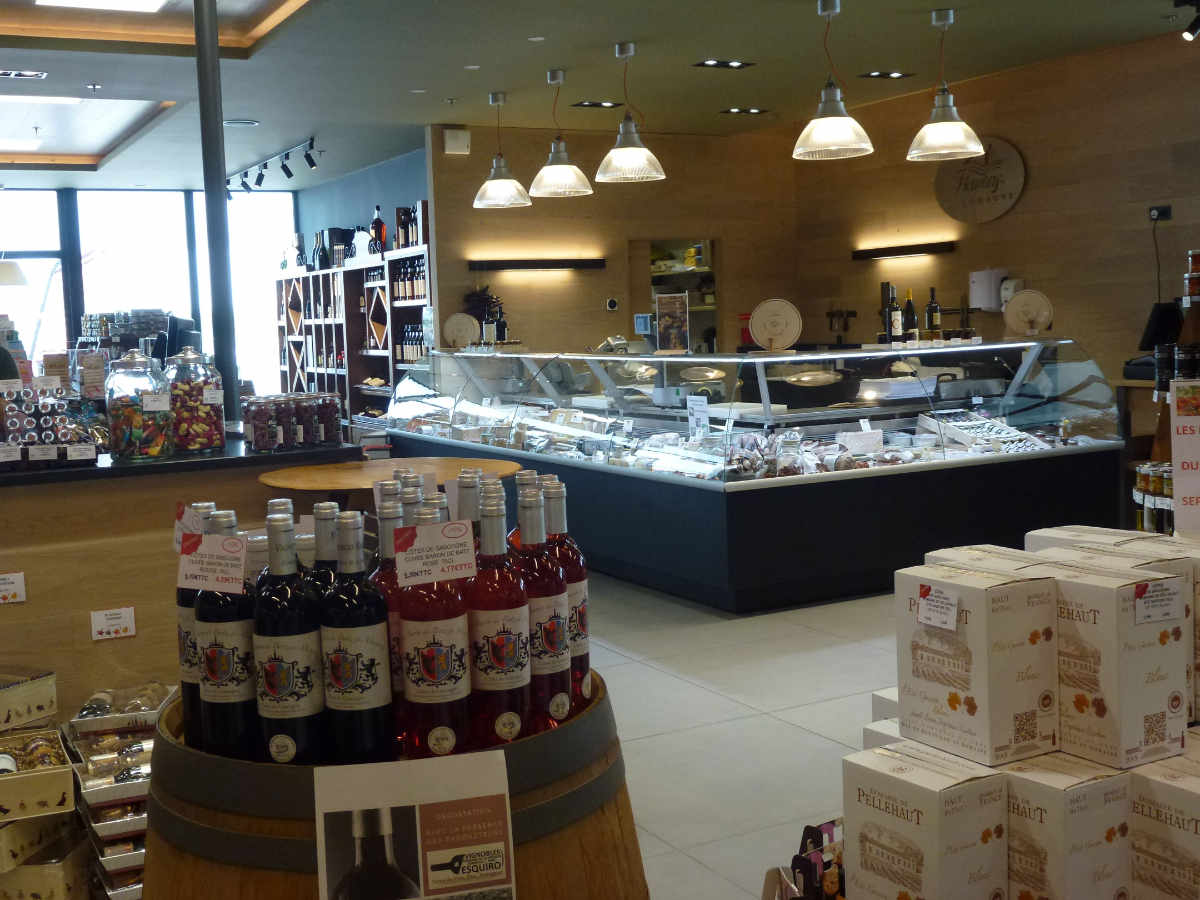 La boutique d'Auch en juillet 2019 - Photo ed