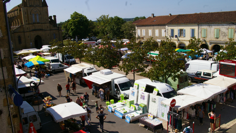 Le retour du marché le jeudi, ce n'est pas encore au programme