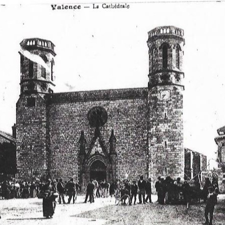 Valence carte postale église.JPG