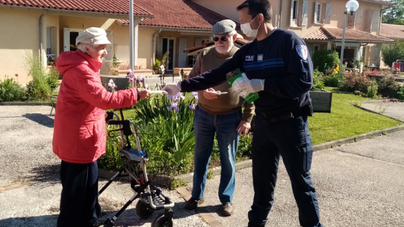 Les agents municipaux sur la brèche