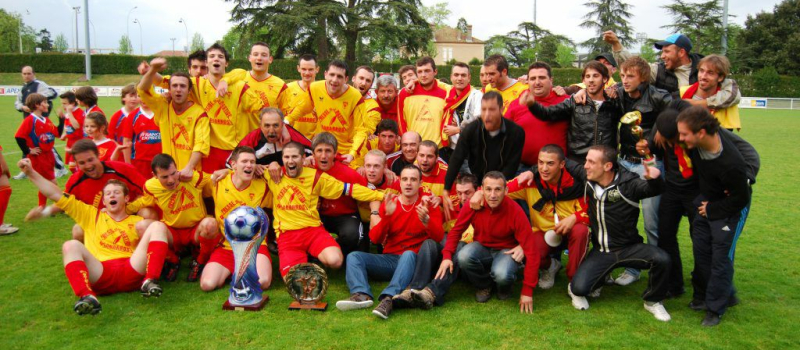 Souvenir....en 2010, le Sporting Club Saint-Clarais réalise le doublé !