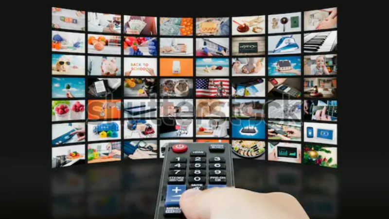 À la télévision, dimanche soir...