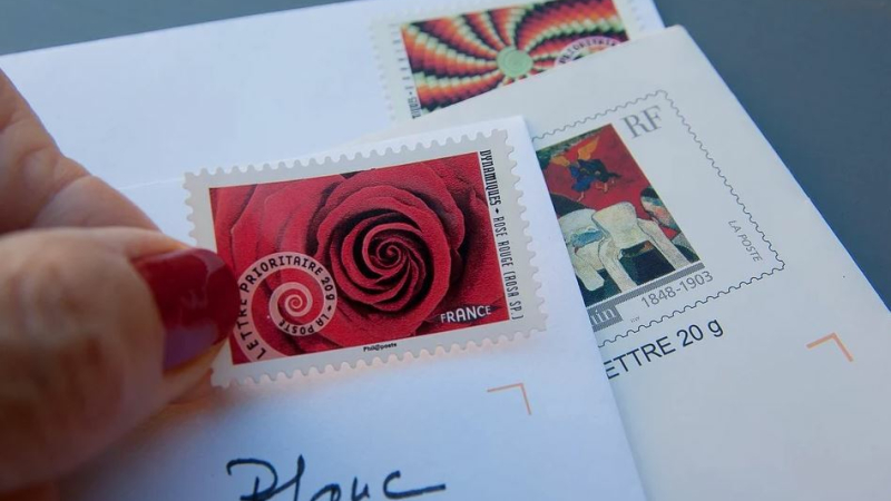 Retrouvez vos habitudes quotidiennes : relever votre courrier dans la boîte aux lettres !