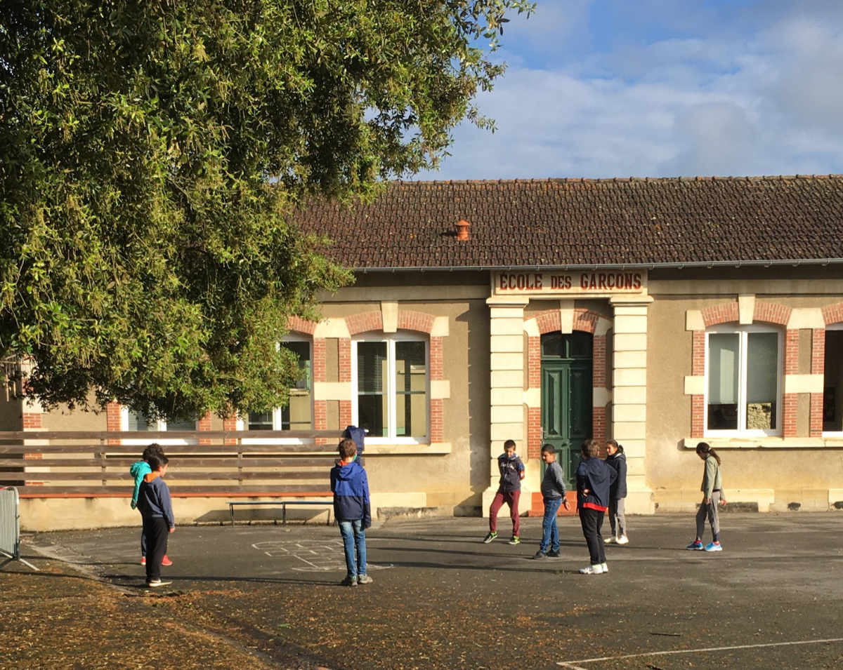 La marelle a remplacé le foot !