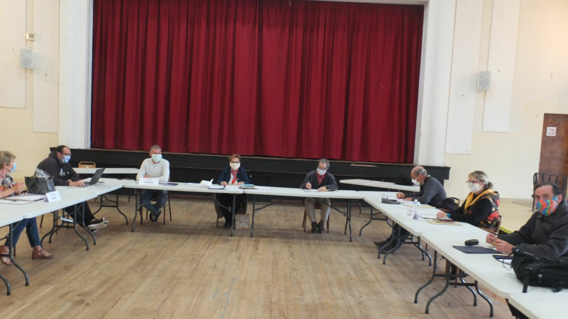 Dernière séance du conseil municipal pour une mandature prolongée 