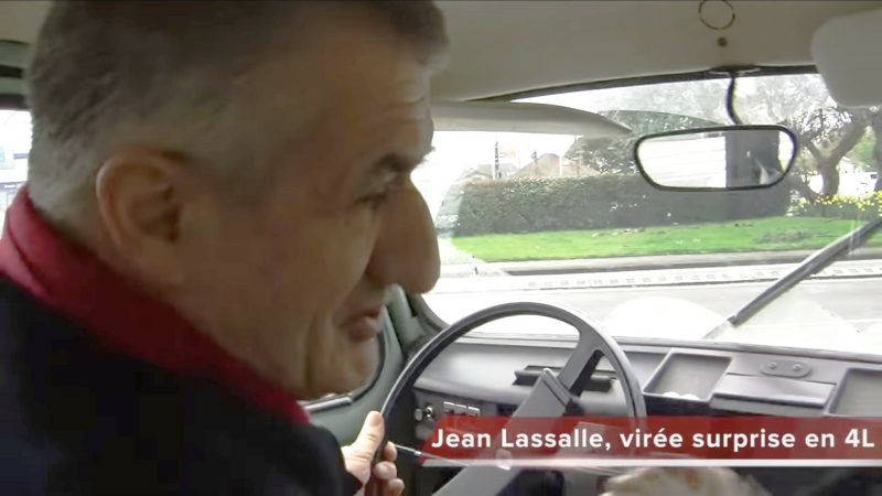 L'incroyable virée en 4L de Jean Lassalle au McDo contre "la malbouffe"