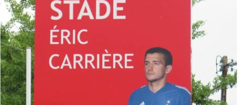 Rénovation de la pelouse  du stade Eric-Carrière 