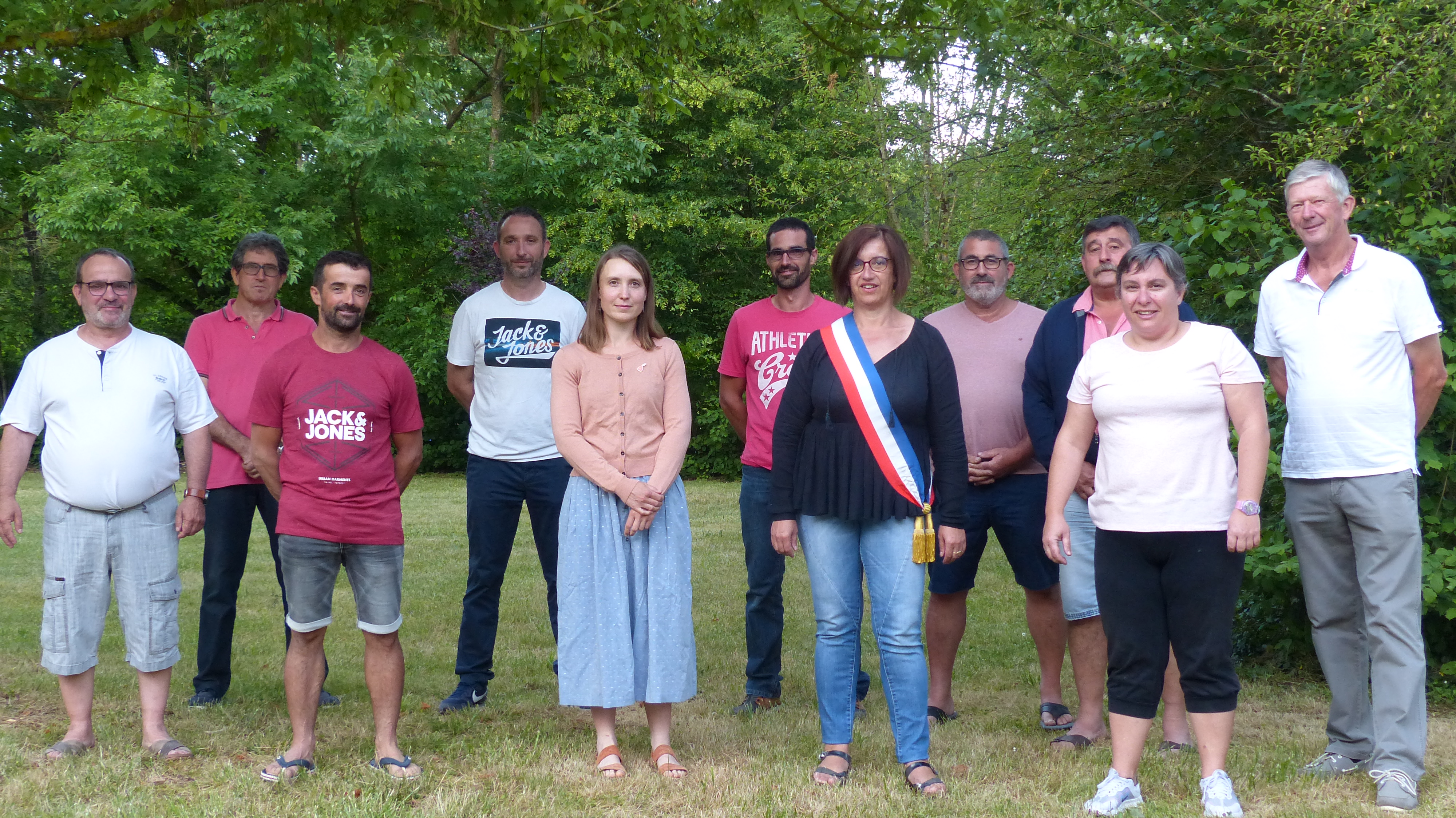 Prêts pour travailler six ans ensemble ! 