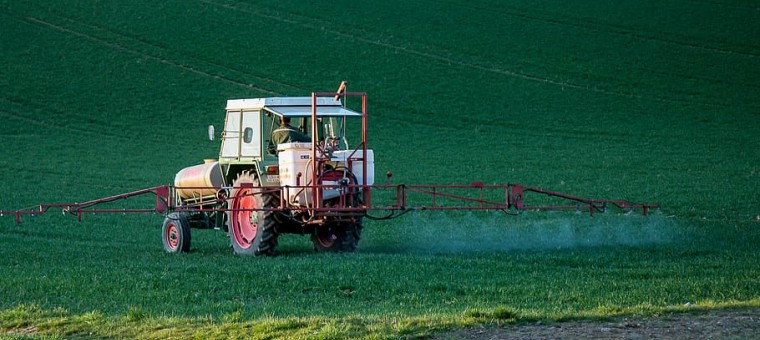 pesticide-glyphosate-plant-protection-spray-mist.jpg