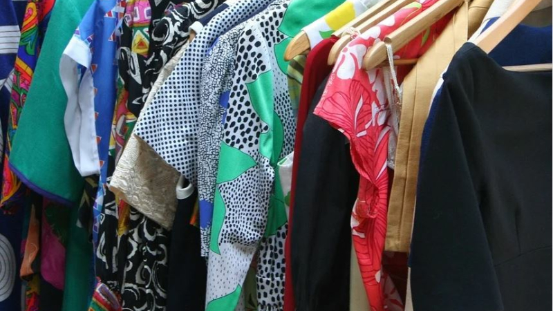 Venez à la Boutique du vêtement pour profiter de petits prix !