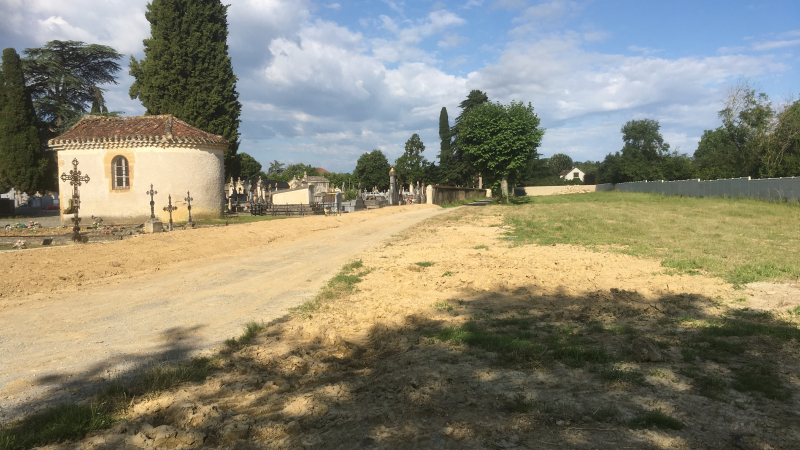 Le cimetière s'est agrandi