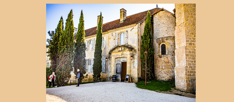 Retour à l’hôtel-restaurant du Monastère de Saint-Mont  