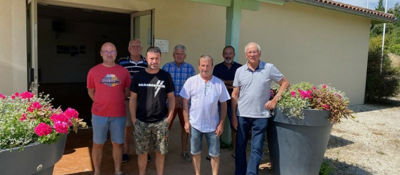 Chasseurs en assemblée