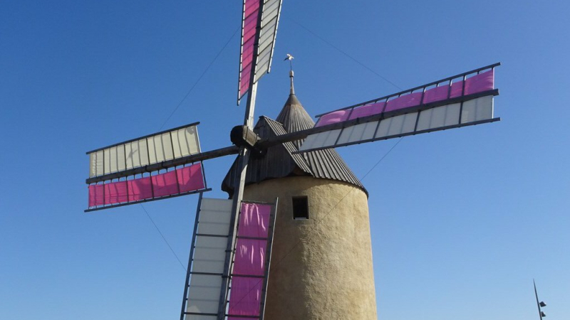 Esti'Moulin  inédit au pied du moulin pour vaincre la morosité ambiante 