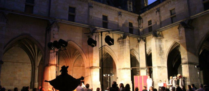En scène : Place aux artistes 