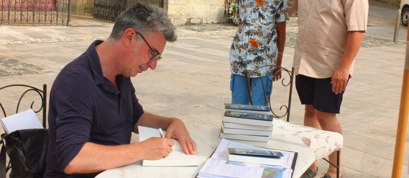 "Amoureuses" de Frédéric Baptiste sera-t-il élu Roman Version Femina2020 ?