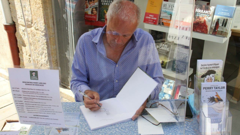 Dédicace du dernier recueil de dessins de Perry Taylor