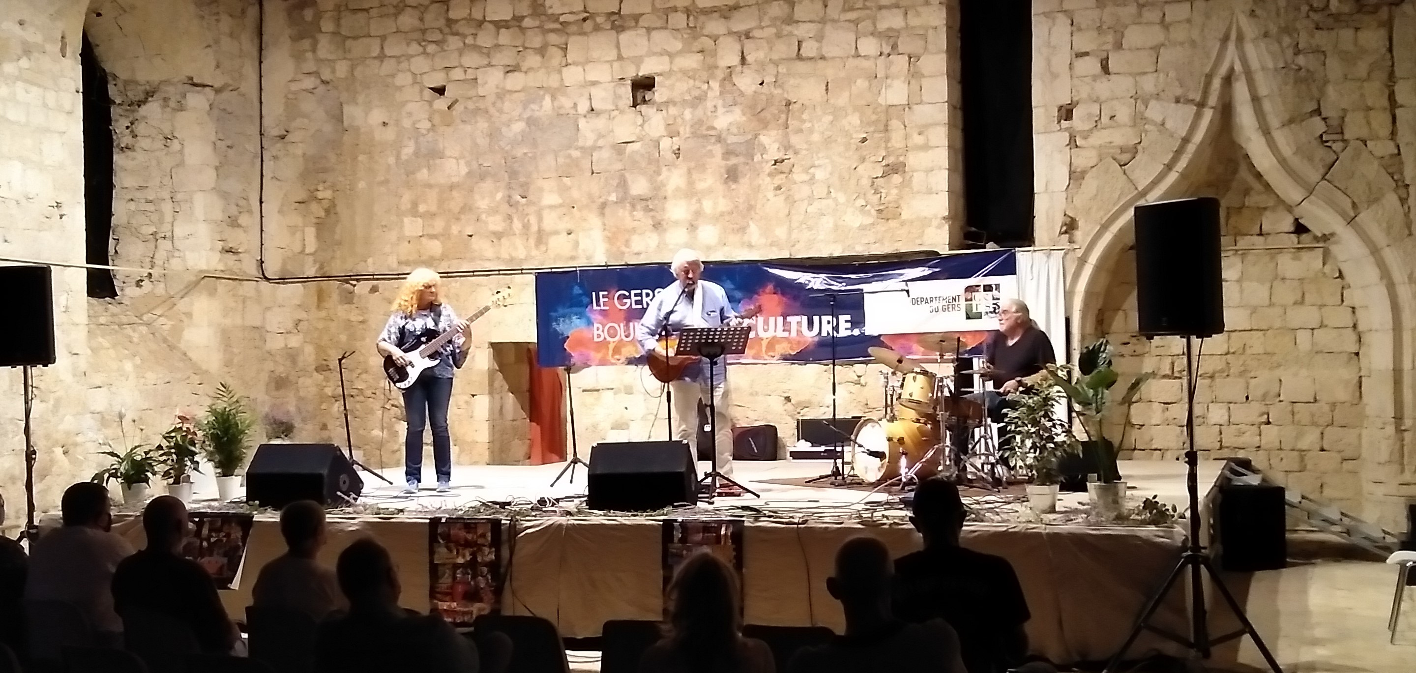 Lors du concert du Trio XXL