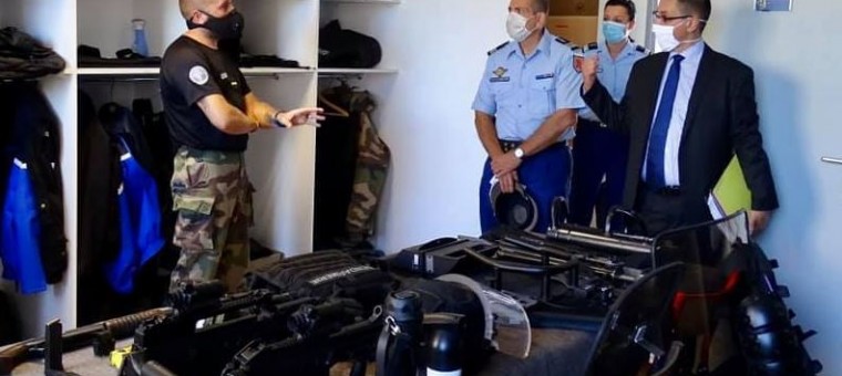 gendarmerie visite prefet 2.JPG