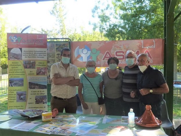 Les bénévoles lors de la journée des Associations